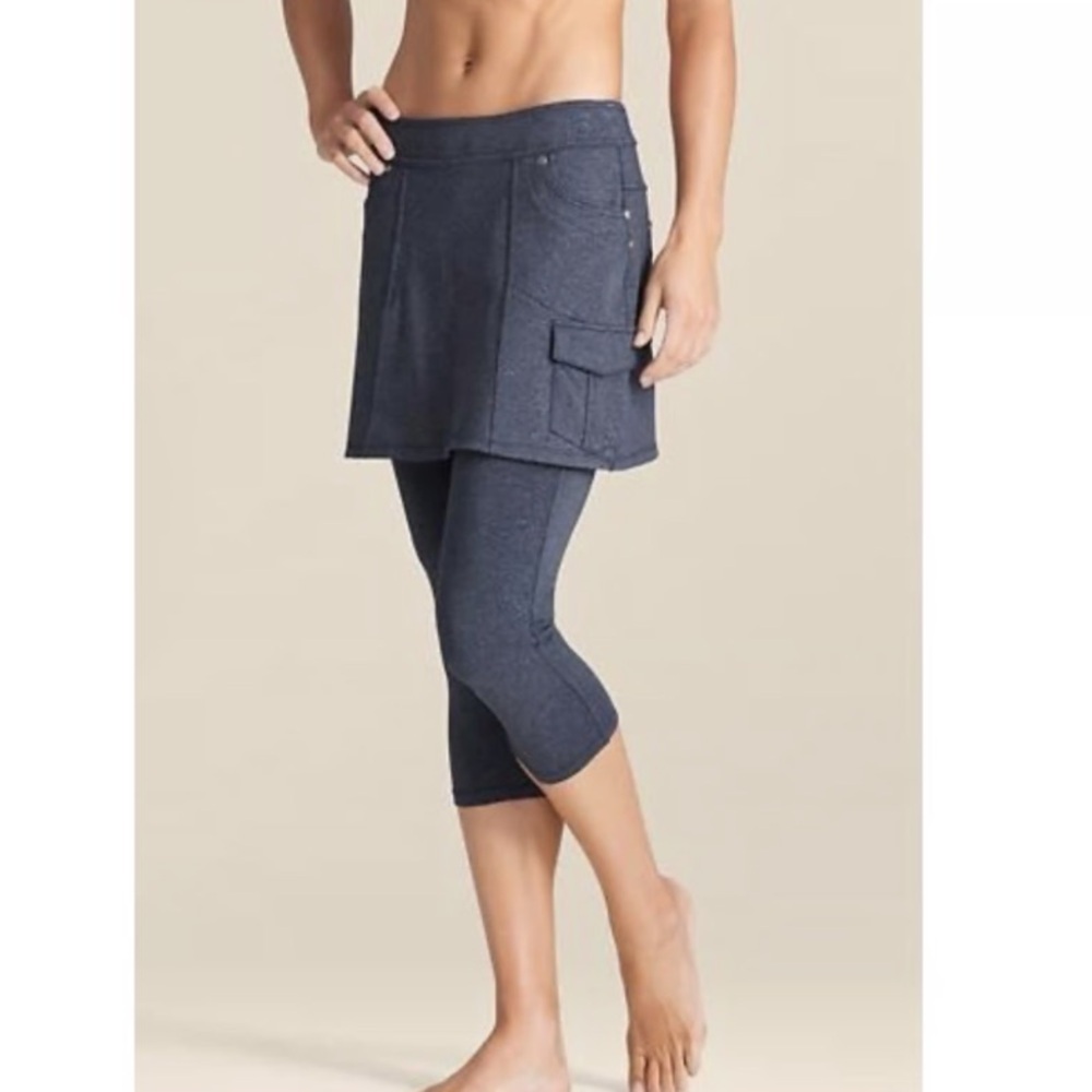Athleta Womens Bettona 2 In 1 Skirted Capri Leggings